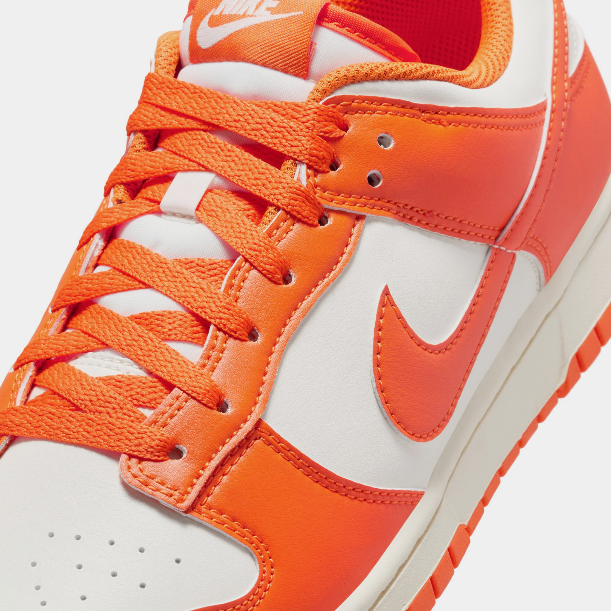 nike dunk beige orange