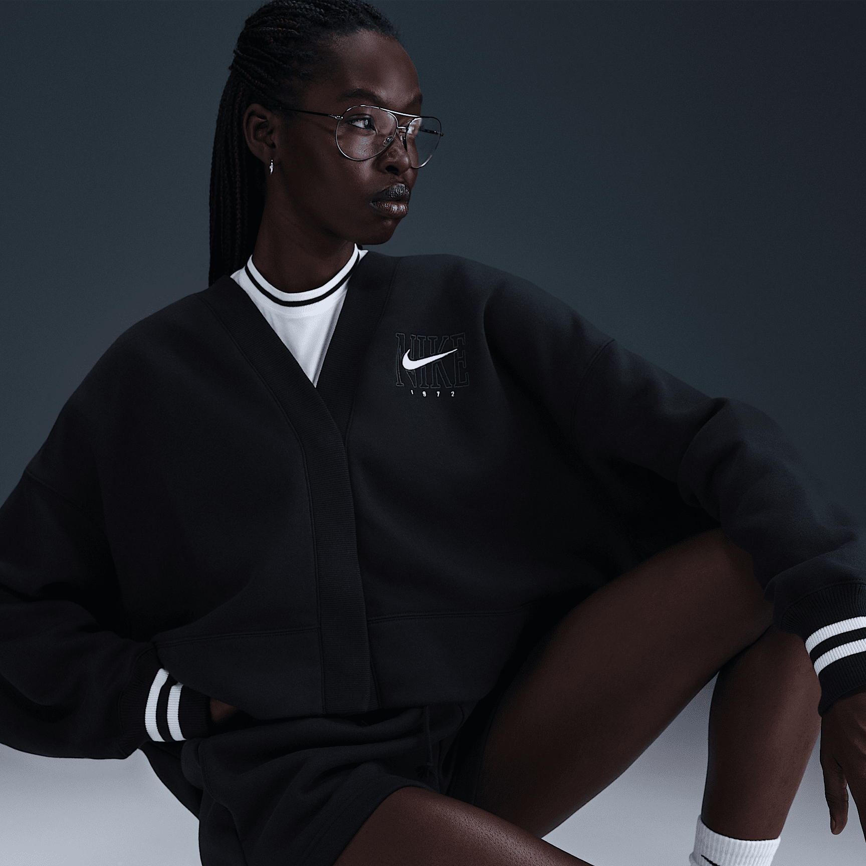 #7265  NIKE 非売品　ディスプレイ　美品 Nike Sportswear Phoenix Fleece Women's Over-Oversized Graphic